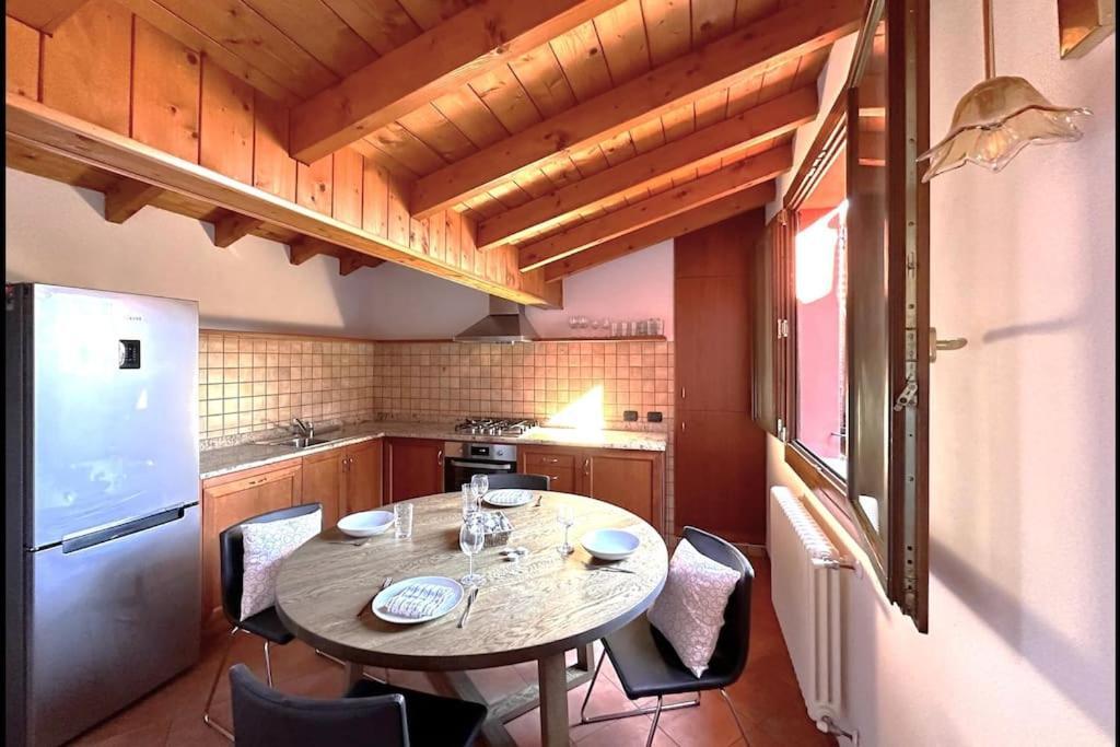 Casa Nel Borgo Di Argegno Apartment Exterior photo